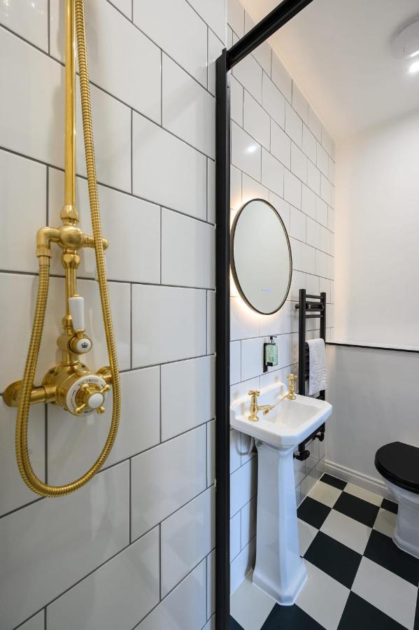 Delightful Ground Floor Double Room With En-Suite 에든버러 외부 사진